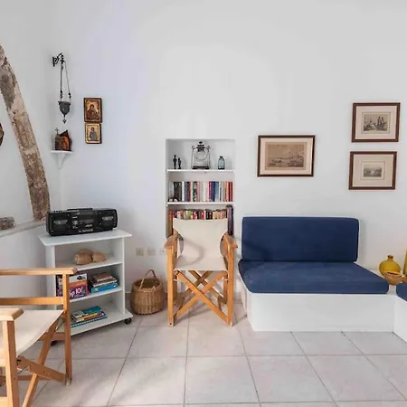 Traditional Two Story House In Naxos Dom wakacyjny *