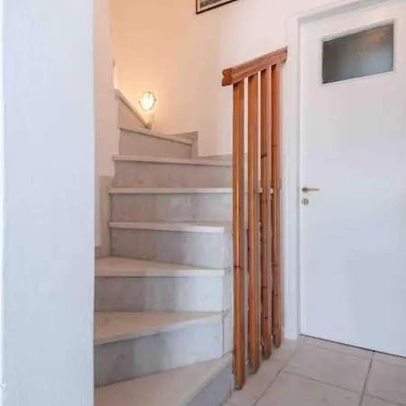 Traditional Two Story House In Naxos Dom wakacyjny