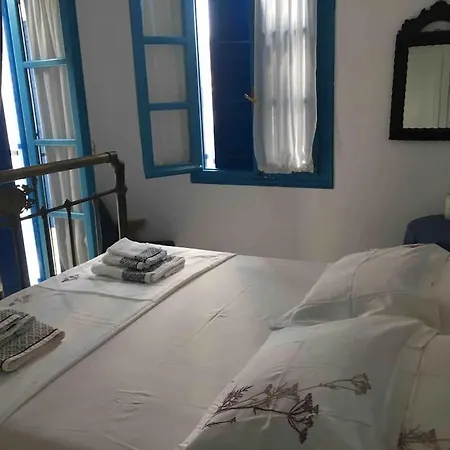 Dom wakacyjny Traditional Two Story House In Naxos
